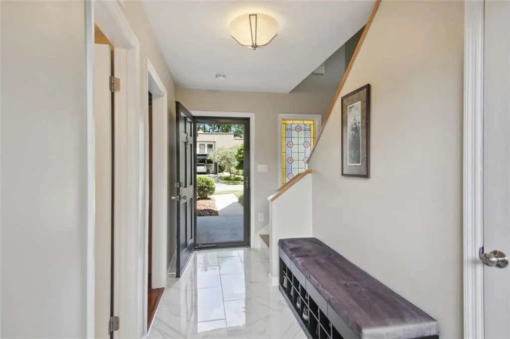 41 Forrest Place, Atlanta, Georgia 30328, 3 Bedrooms Bedrooms, ,2 BathroomsBathrooms,Residential,Sold,41 Forrest Place,7054062