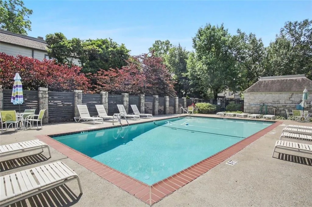 41 Forrest Place, Atlanta, Georgia 30328, 3 Bedrooms Bedrooms, ,2 BathroomsBathrooms,Residential,Sold,41 Forrest Place,7054062