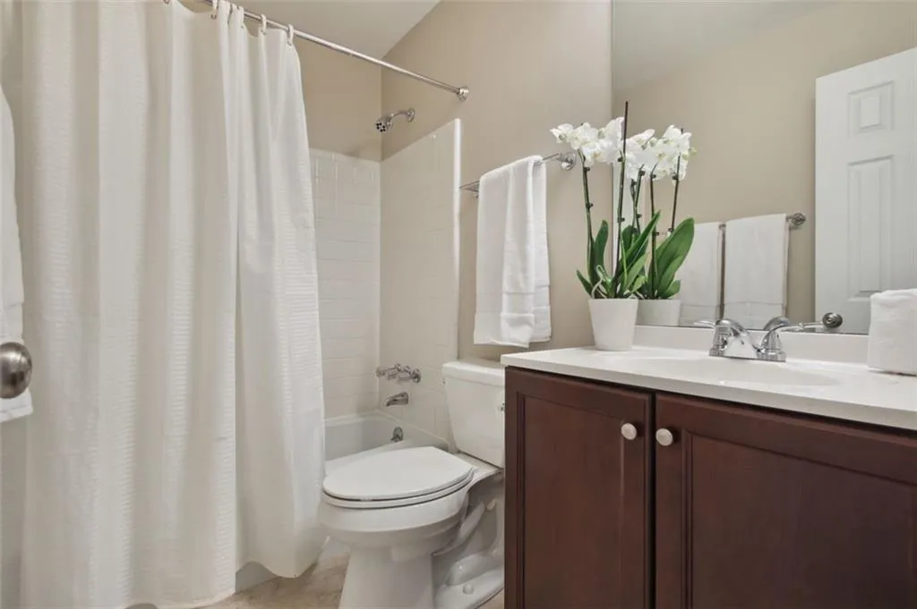 41 Forrest Place, Atlanta, Georgia 30328, 3 Bedrooms Bedrooms, ,2 BathroomsBathrooms,Residential,Sold,41 Forrest Place,7054062