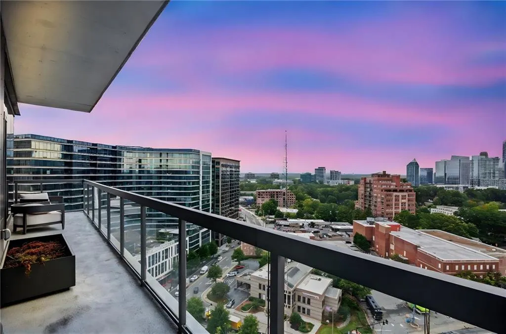 3107 Peachtree Rd, Atlanta, Georgia 30305, 3 Bedrooms Bedrooms, ,3 BathroomsBathrooms,Residential,For Sale,3107 Peachtree Rd,7670972 3107 Peachtree Rd, Atlanta, Georgia 30305, 3 Bedrooms Bedrooms, ,3 BathroomsBathrooms,Residential,For Sale,3107 Peachtree Rd,7670972