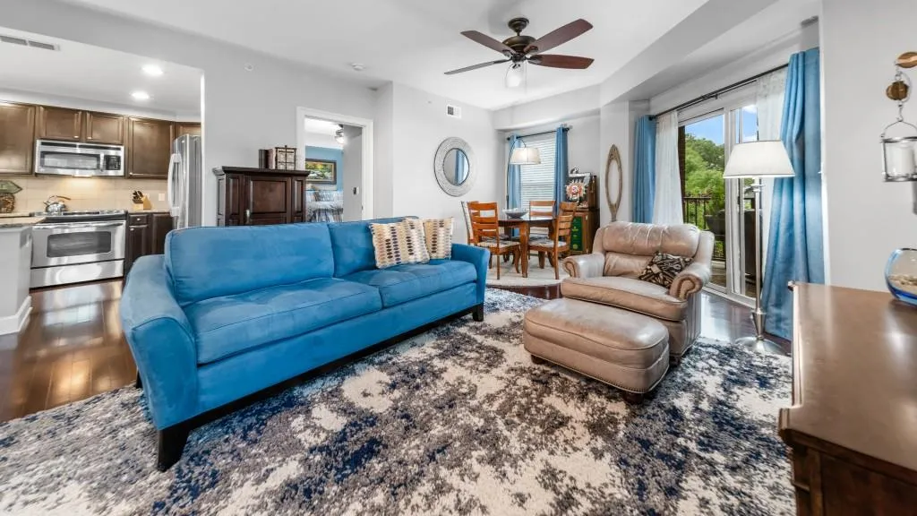 200 River Vista Drive Unit 337, Atlanta, Georgia 30339, 2 Bedrooms Bedrooms, ,2 BathroomsBathrooms,Residential,Sold,200 River Vista Drive Unit 337,7099855