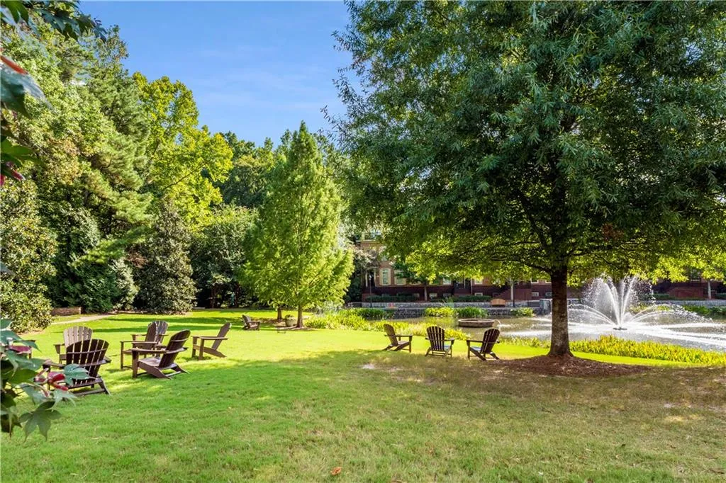 200 River Vista Drive Unit 337, Atlanta, Georgia 30339, 2 Bedrooms Bedrooms, ,2 BathroomsBathrooms,Residential,Sold,200 River Vista Drive Unit 337,7099855