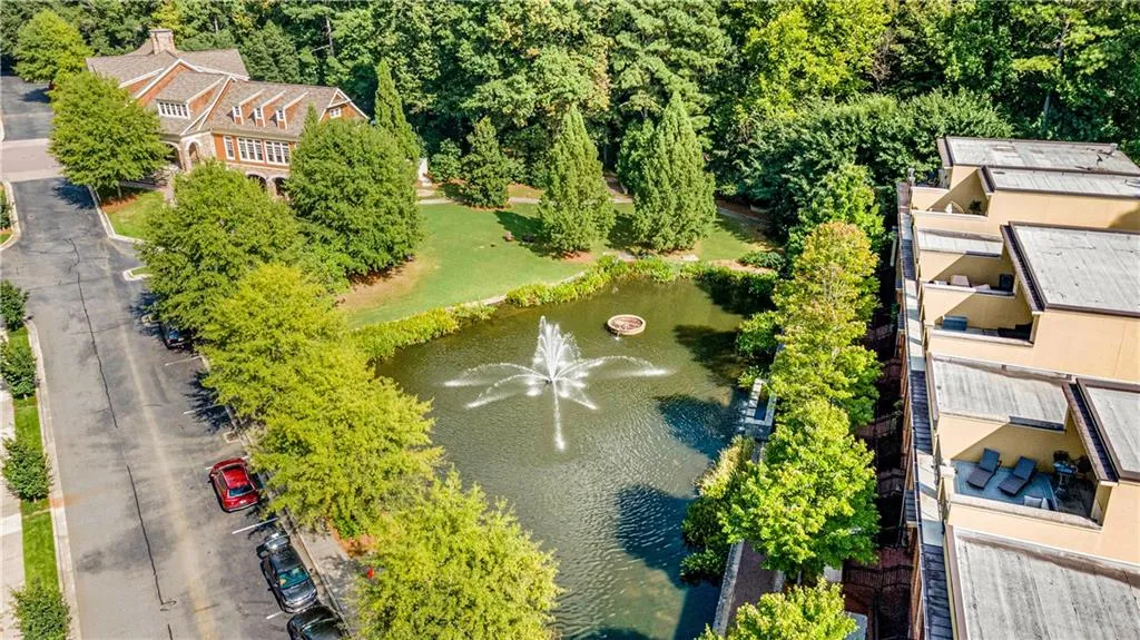 200 River Vista Drive Unit 337, Atlanta, Georgia 30339, 2 Bedrooms Bedrooms, ,2 BathroomsBathrooms,Residential,Sold,200 River Vista Drive Unit 337,7099855