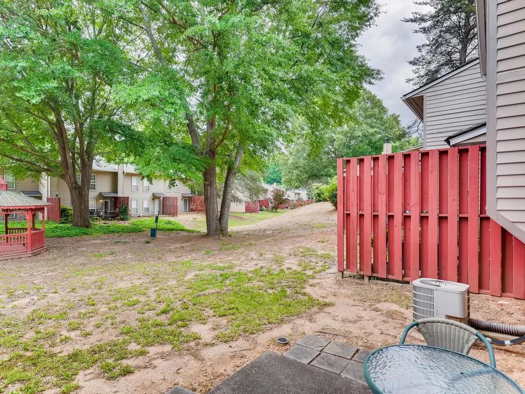 1002 Masons Creek Circle, Atlanta, Georgia 30350, 2 Bedrooms Bedrooms, ,2 BathroomsBathrooms,Residential,Sold,1002 Masons Creek Circle,6719874