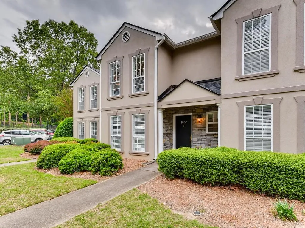 1002 Masons Creek Circle, Atlanta, Georgia 30350, 2 Bedrooms Bedrooms, ,2 BathroomsBathrooms,Residential,Sold,1002 Masons Creek Circle,6719874