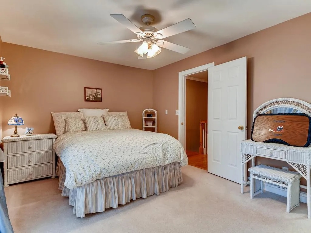 1002 Masons Creek Circle, Atlanta, Georgia 30350, 2 Bedrooms Bedrooms, ,2 BathroomsBathrooms,Residential,Sold,1002 Masons Creek Circle,6719874