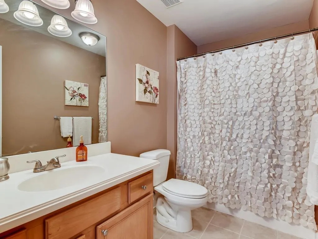 1002 Masons Creek Circle, Atlanta, Georgia 30350, 2 Bedrooms Bedrooms, ,2 BathroomsBathrooms,Residential,Sold,1002 Masons Creek Circle,6719874