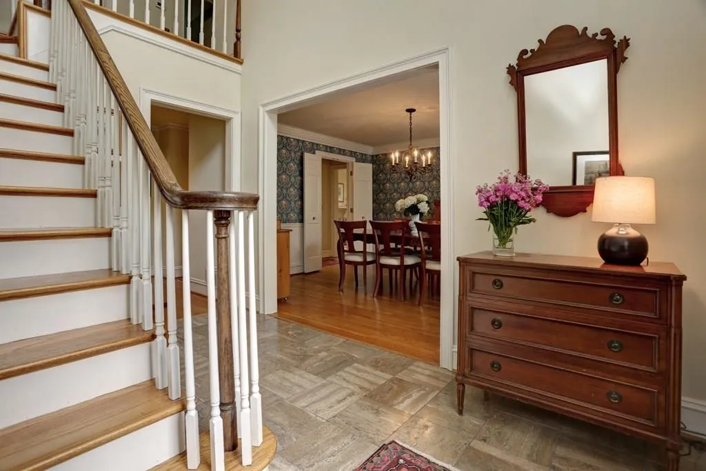 3723 Mayfair Road Ne, Atlanta, Georgia 30342, 5 Bedrooms Bedrooms, ,4 BathroomsBathrooms,Residential,Sold,3723 Mayfair Road Ne,5826380