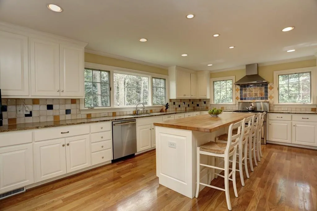 3723 Mayfair Road Ne, Atlanta, Georgia 30342, 5 Bedrooms Bedrooms, ,4 BathroomsBathrooms,Residential,Sold,3723 Mayfair Road Ne,5826380
