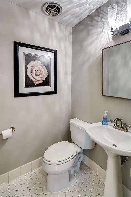 7269 Selkirk Drive, Atlanta, Georgia 30328, 5 Bedrooms Bedrooms, ,3 BathroomsBathrooms,Residential,Sold,7269 Selkirk Drive,5698162