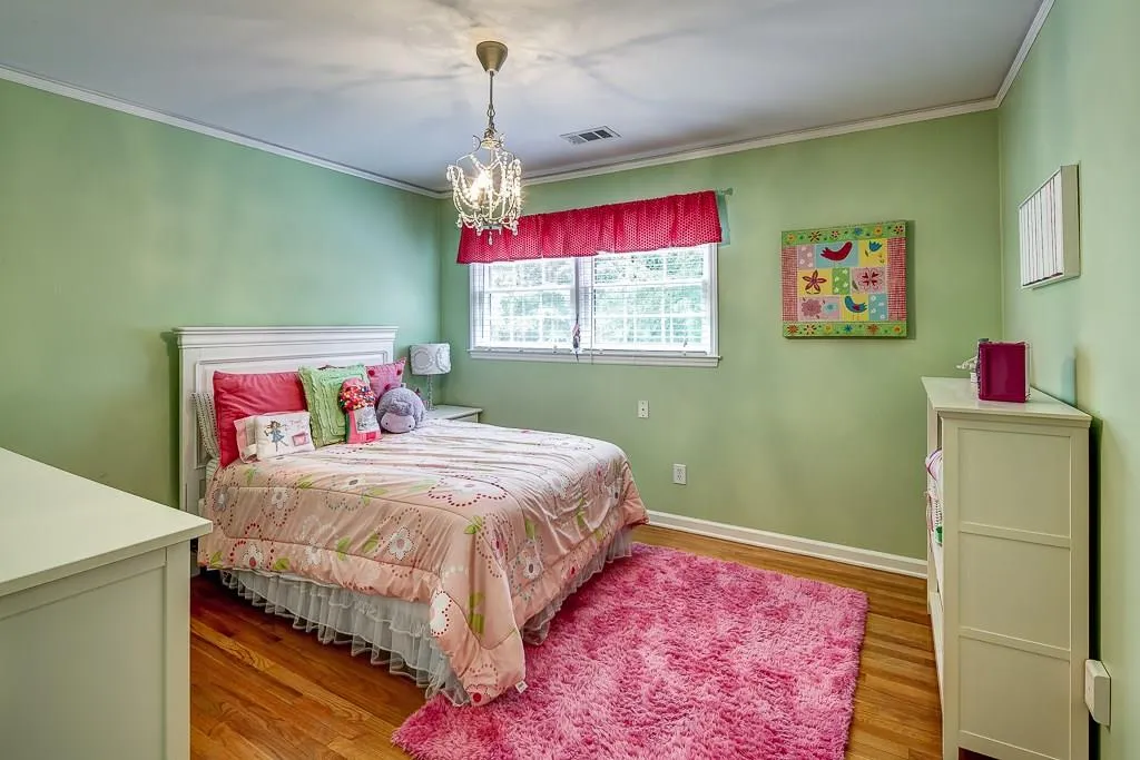 7269 Selkirk Drive, Atlanta, Georgia 30328, 5 Bedrooms Bedrooms, ,3 BathroomsBathrooms,Residential,Sold,7269 Selkirk Drive,5698162