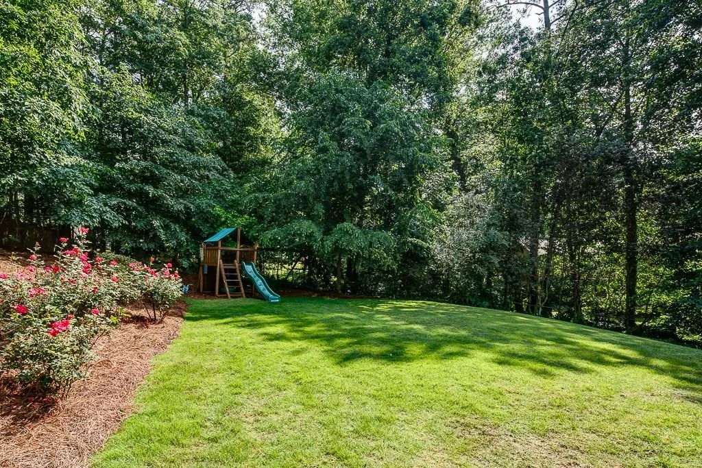 7269 Selkirk Drive, Atlanta, Georgia 30328, 5 Bedrooms Bedrooms, ,3 BathroomsBathrooms,Residential,Sold,7269 Selkirk Drive,5698162