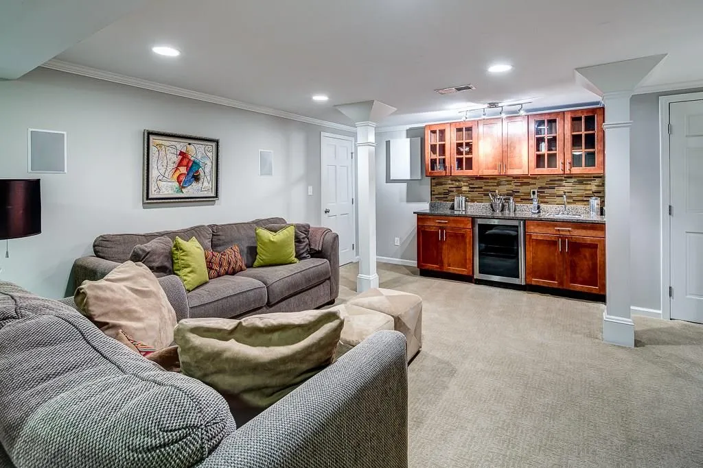 7269 Selkirk Drive, Atlanta, Georgia 30328, 5 Bedrooms Bedrooms, ,3 BathroomsBathrooms,Residential,Sold,7269 Selkirk Drive,5698162