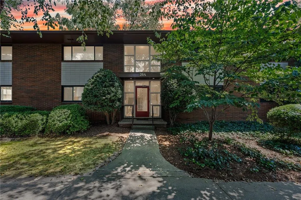 20 26th Street Nw Unit A1, Atlanta, Georgia 30309, 1 Bedroom Bedrooms, ,1 BathroomBathrooms,Residential,For Sale,20 26th Street Nw Unit A1,7618962