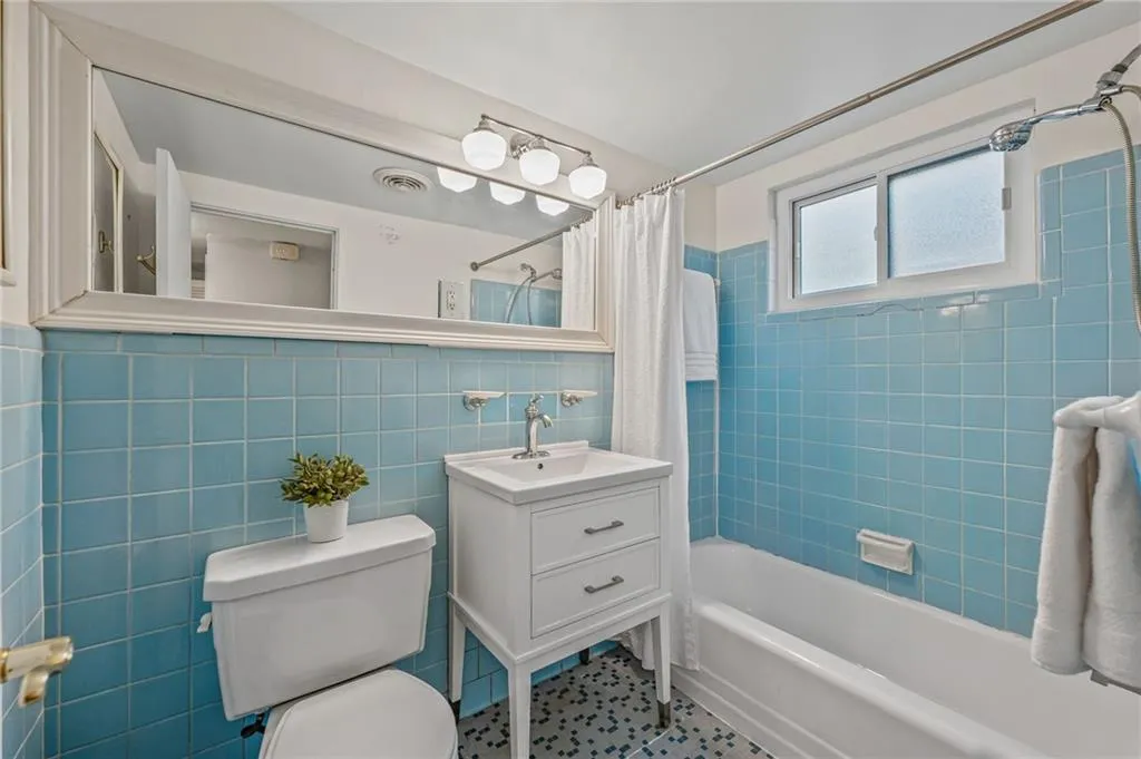 20 26th Street Nw Unit A1, Atlanta, Georgia 30309, 1 Bedroom Bedrooms, ,1 BathroomBathrooms,Residential,For Sale,20 26th Street Nw Unit A1,7618962