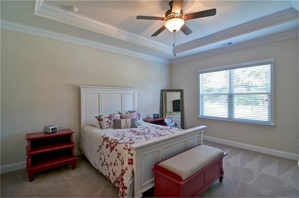 125 Austin Drive, Sandy Springs, Georgia 30328, 4 Bedrooms Bedrooms, ,3 BathroomsBathrooms,Residential,Sold,125 Austin Drive,5905392