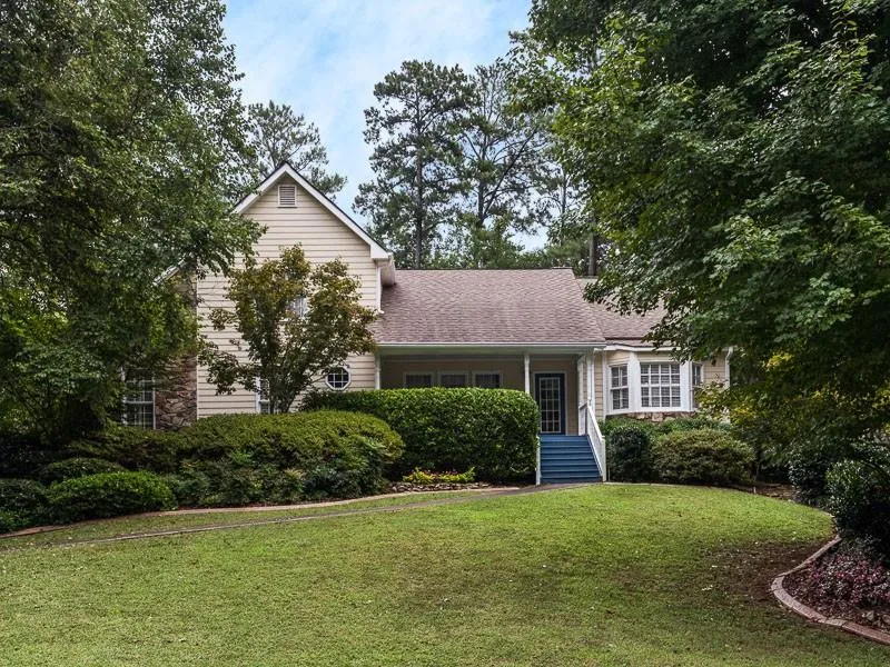 7145 Northgreen Drive, Sandy Springs, Georgia 30328, 4 Bedrooms Bedrooms, ,3 BathroomsBathrooms,Residential,Sold,7145 Northgreen Drive,5808289