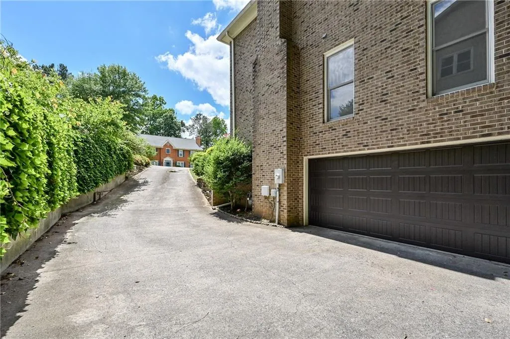 8903 Carroll Manor Drive, Sandy Springs, Georgia 30350, 3 Bedrooms Bedrooms, ,3 BathroomsBathrooms,Residential,Sold,8903 Carroll Manor Drive,6726701 8903 Carroll Manor Drive, Sandy Springs, Georgia 30350, 3 Bedrooms Bedrooms, ,3 BathroomsBathrooms,Residential,Sold,8903 Carroll Manor Drive,6726701