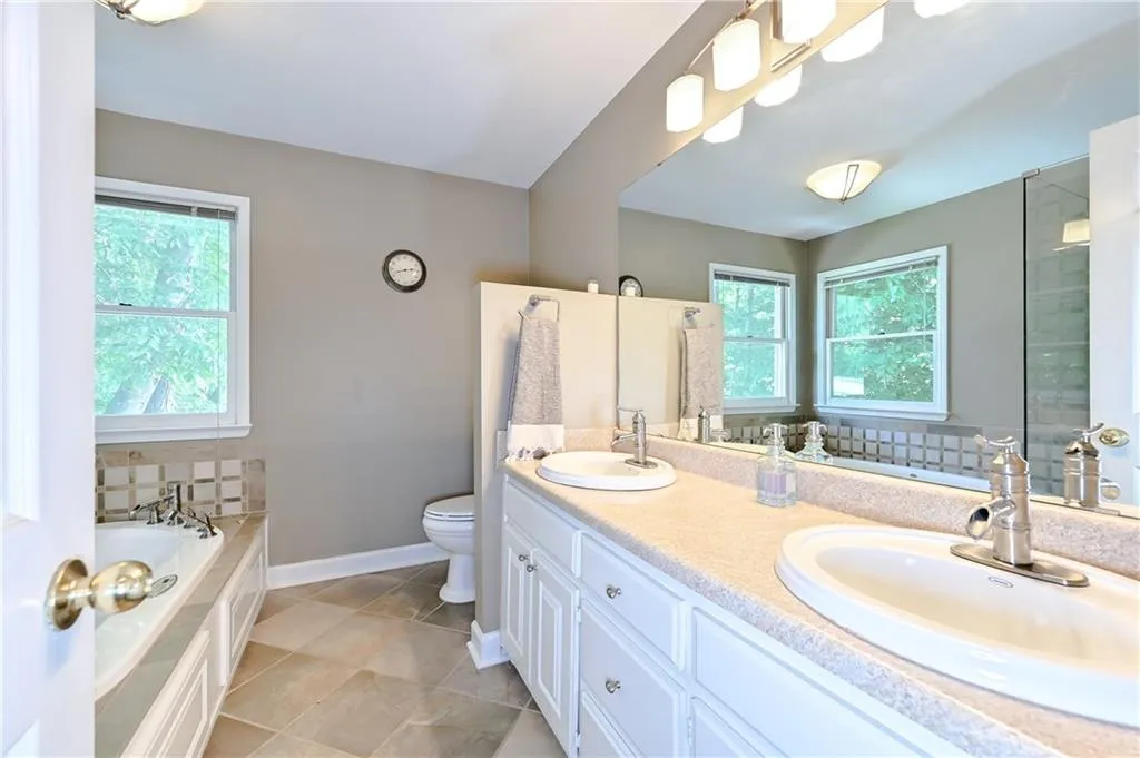 8903 Carroll Manor Drive, Sandy Springs, Georgia 30350, 3 Bedrooms Bedrooms, ,3 BathroomsBathrooms,Residential,Sold,8903 Carroll Manor Drive,6726701 8903 Carroll Manor Drive, Sandy Springs, Georgia 30350, 3 Bedrooms Bedrooms, ,3 BathroomsBathrooms,Residential,Sold,8903 Carroll Manor Drive,6726701