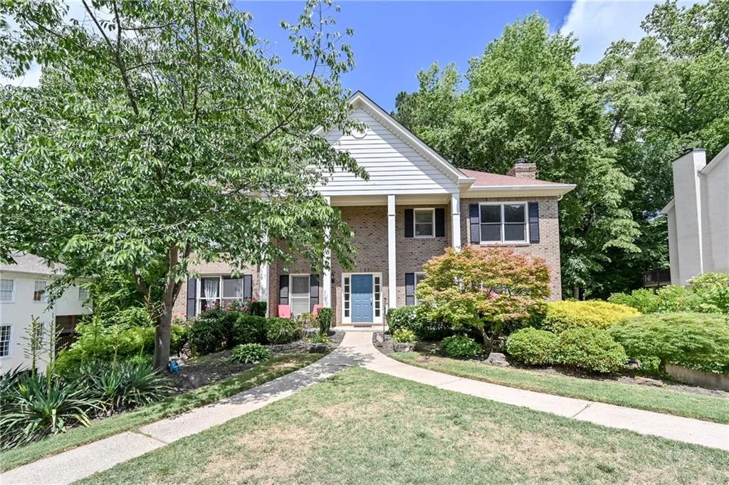 8903 Carroll Manor Drive, Sandy Springs, Georgia 30350, 3 Bedrooms Bedrooms, ,3 BathroomsBathrooms,Residential,Sold,8903 Carroll Manor Drive,6726701 8903 Carroll Manor Drive, Sandy Springs, Georgia 30350, 3 Bedrooms Bedrooms, ,3 BathroomsBathrooms,Residential,Sold,8903 Carroll Manor Drive,6726701
