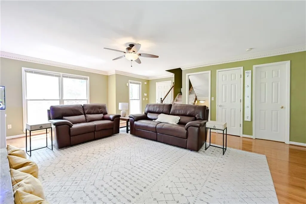 8903 Carroll Manor Drive, Sandy Springs, Georgia 30350, 3 Bedrooms Bedrooms, ,3 BathroomsBathrooms,Residential,Sold,8903 Carroll Manor Drive,6726701 8903 Carroll Manor Drive, Sandy Springs, Georgia 30350, 3 Bedrooms Bedrooms, ,3 BathroomsBathrooms,Residential,Sold,8903 Carroll Manor Drive,6726701