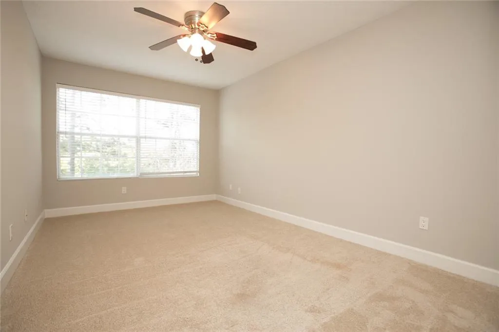6980 Roswell Road Unit D-4, Atlanta, Georgia 30328, 2 Bedrooms Bedrooms, ,1 BathroomBathrooms,Residential,Sold,6980 Roswell Road Unit D-4,6719240