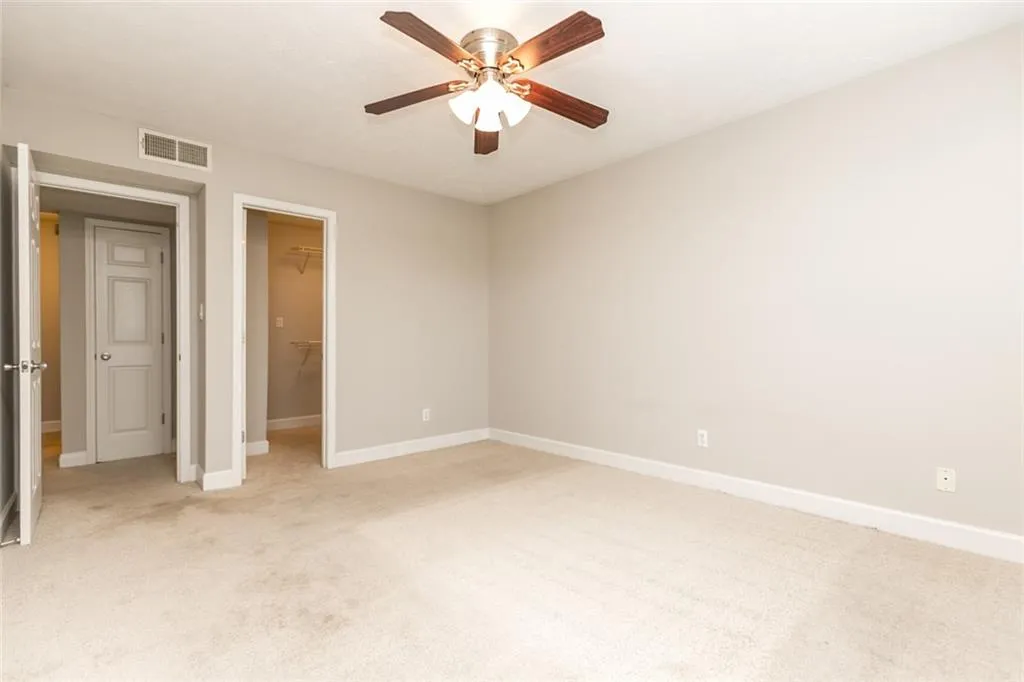 6980 Roswell Road Unit D-4, Atlanta, Georgia 30328, 2 Bedrooms Bedrooms, ,1 BathroomBathrooms,Residential,Sold,6980 Roswell Road Unit D-4,6719240