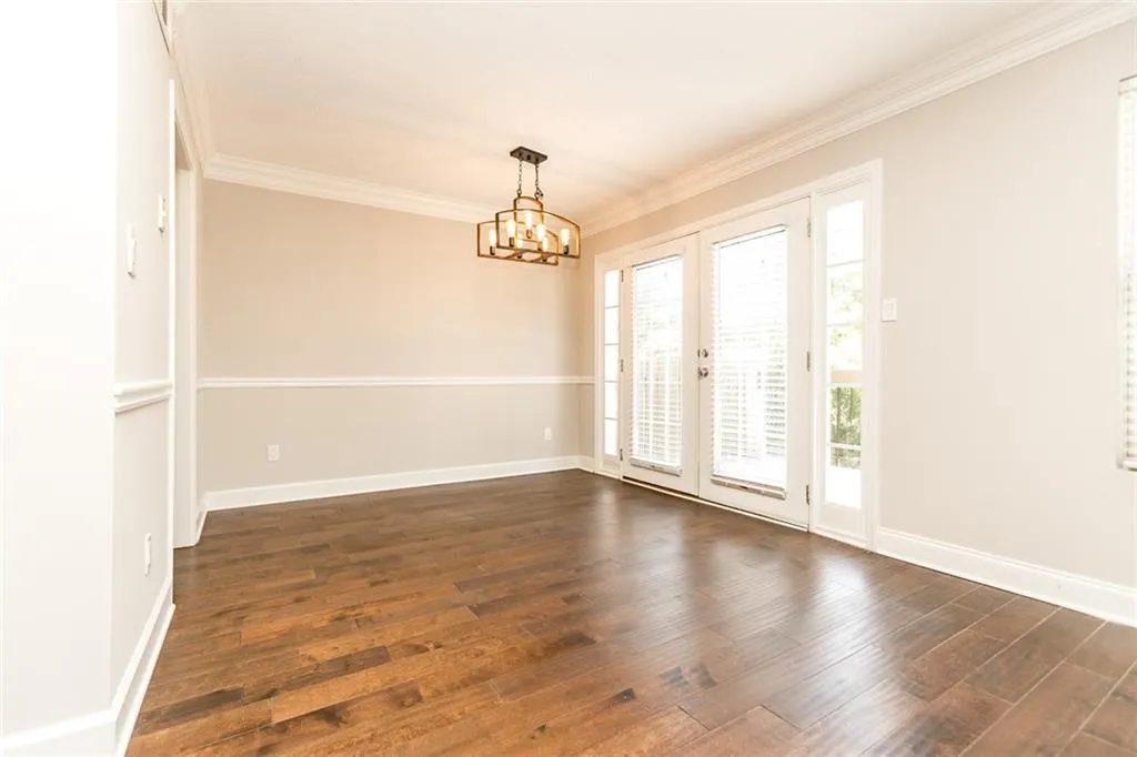 6980 Roswell Road Unit D-4, Atlanta, Georgia 30328, 2 Bedrooms Bedrooms, ,1 BathroomBathrooms,Residential,Sold,6980 Roswell Road Unit D-4,6719240