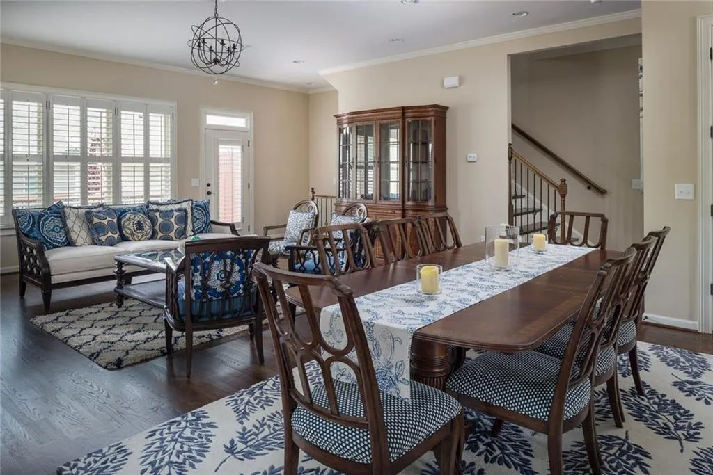 960 Thibideau Court, Atlanta, Georgia 30328, 4 Bedrooms Bedrooms, ,3 BathroomsBathrooms,Residential,Sold,960 Thibideau Court,6044258