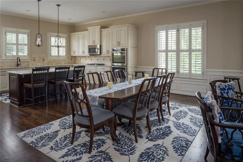 960 Thibideau Court, Atlanta, Georgia 30328, 4 Bedrooms Bedrooms, ,3 BathroomsBathrooms,Residential,Sold,960 Thibideau Court,6044258