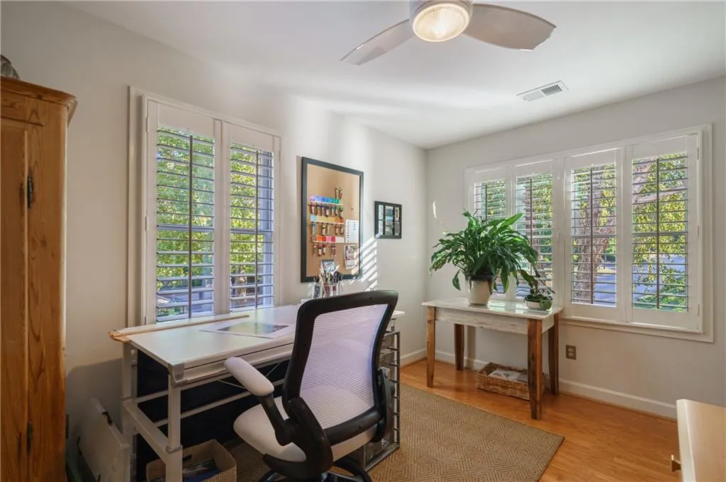 33 Vernon Glen Court, Sandy Springs, Georgia 30338, 3 Bedrooms Bedrooms, ,2 BathroomsBathrooms,Residential,Sold,33 Vernon Glen Court,7027147