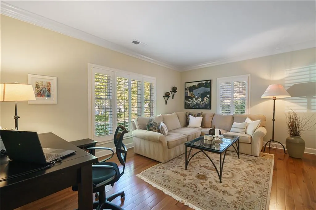 33 Vernon Glen Court, Sandy Springs, Georgia 30338, 3 Bedrooms Bedrooms, ,2 BathroomsBathrooms,Residential,Sold,33 Vernon Glen Court,7027147