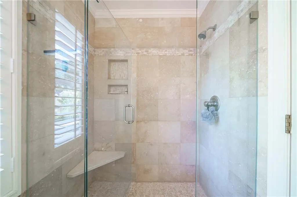 33 Vernon Glen Court, Sandy Springs, Georgia 30338, 3 Bedrooms Bedrooms, ,2 BathroomsBathrooms,Residential,Sold,33 Vernon Glen Court,7027147