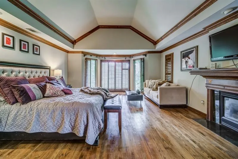 9360 Huntcliff Trace, Atlanta, Georgia 30350, 5 Bedrooms Bedrooms, ,3 BathroomsBathrooms,Residential,Sold,9360 Huntcliff Trace,6630196