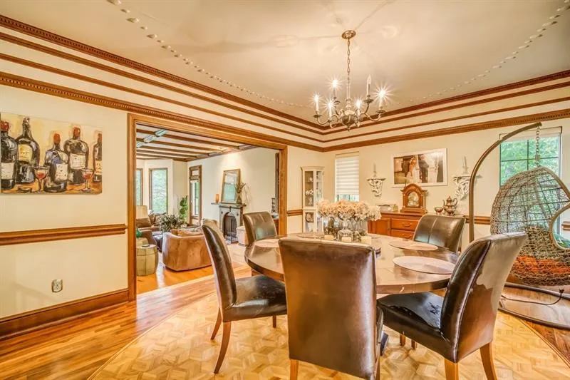 9360 Huntcliff Trace, Atlanta, Georgia 30350, 5 Bedrooms Bedrooms, ,3 BathroomsBathrooms,Residential,Sold,9360 Huntcliff Trace,6630196