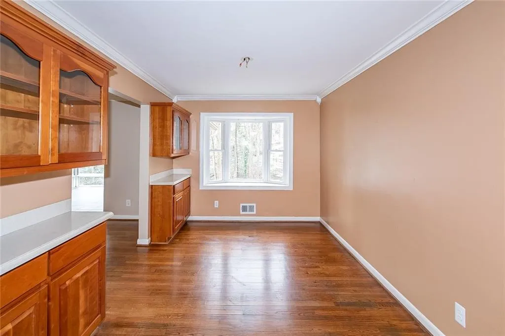 6056 Kayron Drive, Sandy Springs, Georgia 30328, 4 Bedrooms Bedrooms, ,2 BathroomsBathrooms,Residential,Sold,6056 Kayron Drive,6840278