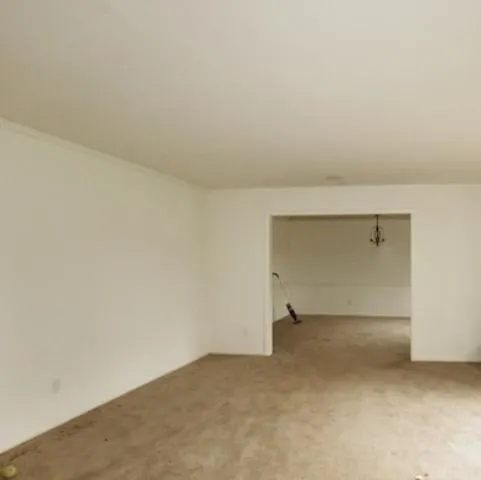 7270 Wynhill Drive, Atlanta, Georgia 30328, 3 Bedrooms Bedrooms, ,2 BathroomsBathrooms,Residential,Sold,7270 Wynhill Drive,5682295