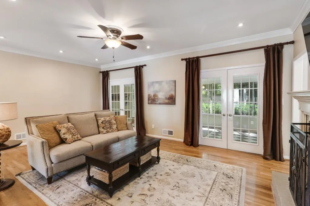 6495 Long Island Drive Nw, Atlanta, Georgia 30328, 4 Bedrooms Bedrooms, ,3 BathroomsBathrooms,Residential,Sold,6495 Long Island Drive Nw,6599135