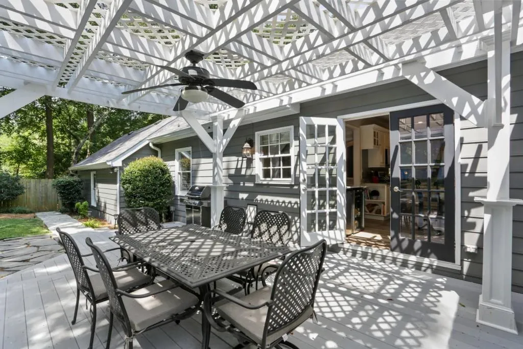 6495 Long Island Drive Nw, Atlanta, Georgia 30328, 4 Bedrooms Bedrooms, ,3 BathroomsBathrooms,Residential,Sold,6495 Long Island Drive Nw,6599135