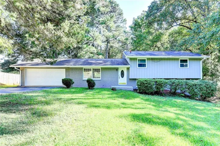 2414 Robin Hood Place, Marietta, Georgia 30068