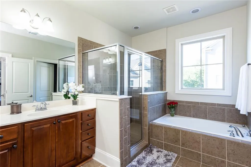 6461 Chariot Street Unit 34, Sandy Springs, Georgia 30328, 3 Bedrooms Bedrooms, ,3 BathroomsBathrooms,Residential,Sold,6461 Chariot Street Unit 34,6798666