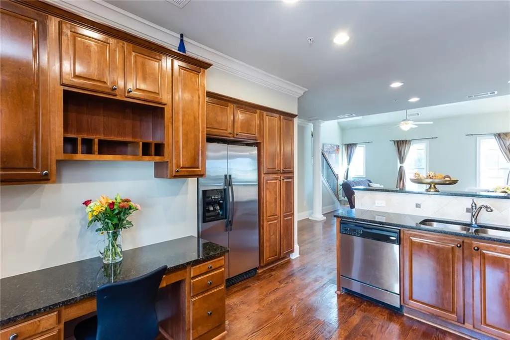 6461 Chariot Street Unit 34, Sandy Springs, Georgia 30328, 3 Bedrooms Bedrooms, ,3 BathroomsBathrooms,Residential,Sold,6461 Chariot Street Unit 34,6798666