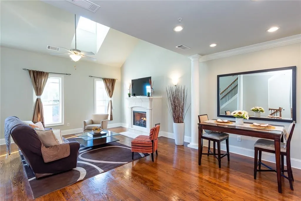 6461 Chariot Street Unit 34, Sandy Springs, Georgia 30328, 3 Bedrooms Bedrooms, ,3 BathroomsBathrooms,Residential,Sold,6461 Chariot Street Unit 34,6798666