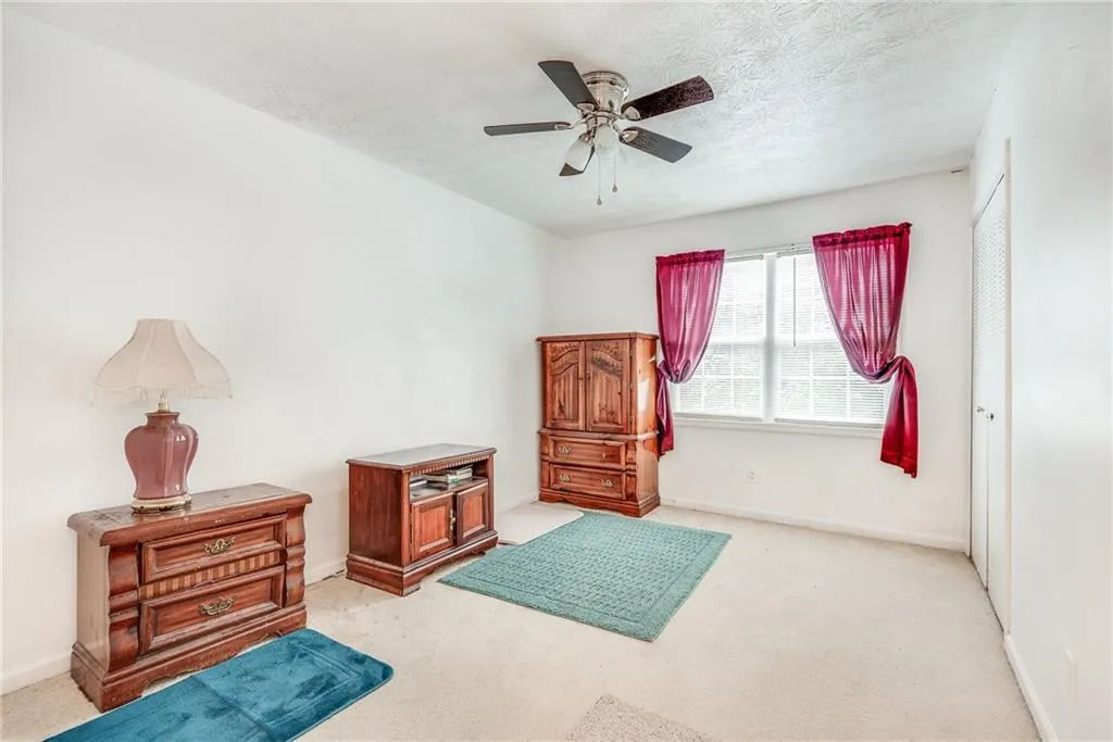 400 N River Parkway Unit C, Sandy Springs, Georgia 30350, 3 Bedrooms Bedrooms, ,2 BathroomsBathrooms,Residential,Sold,400 N River Parkway Unit C,7250546