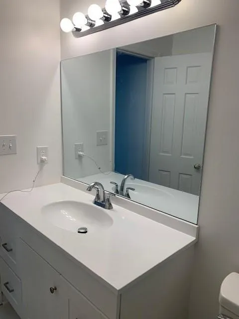 400 N River Parkway Unit C, Sandy Springs, Georgia 30350, 3 Bedrooms Bedrooms, ,2 BathroomsBathrooms,Residential,Sold,400 N River Parkway Unit C,7250546