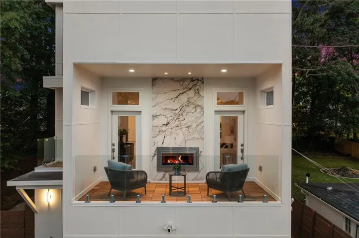 24 Hutchinson Street, Atlanta, Georgia 30307