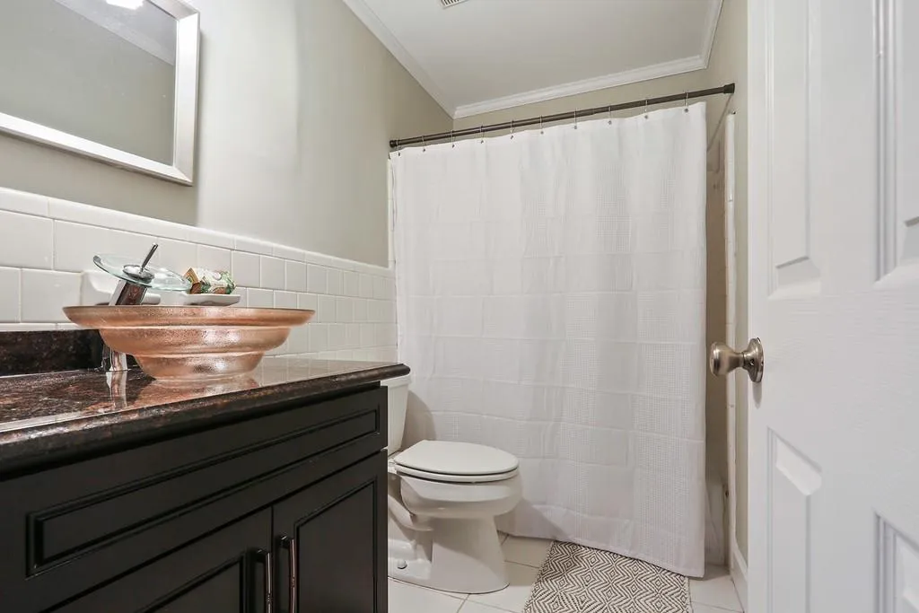 6520 Roswell Road Unit 99, Sandy Springs, Georgia 30328, 2 Bedrooms Bedrooms, ,2 BathroomsBathrooms,Residential,Sold,6520 Roswell Road Unit 99,6517156