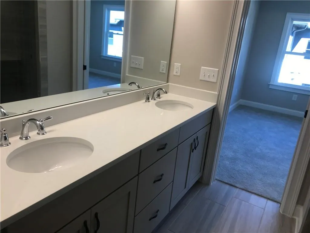 6588 Aria Village Drive Unit 635, Sandy Springs, Georgia 30328, 3 Bedrooms Bedrooms, ,3 BathroomsBathrooms,Residential,Sold,6588 Aria Village Drive Unit 635,6637594
