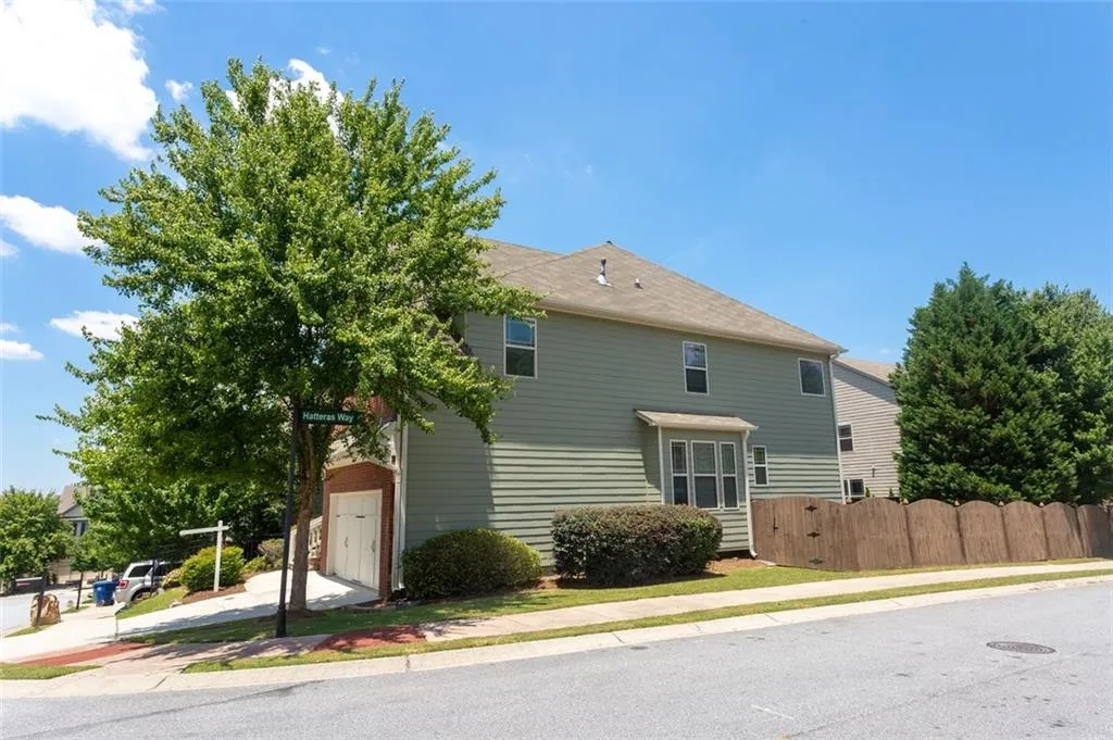 2045 Old Georgian Terrace, Atlanta, Georgia 30318, 4 Bedrooms Bedrooms, ,3 BathroomsBathrooms,Residential,Sold,2045 Old Georgian Terrace,6022115