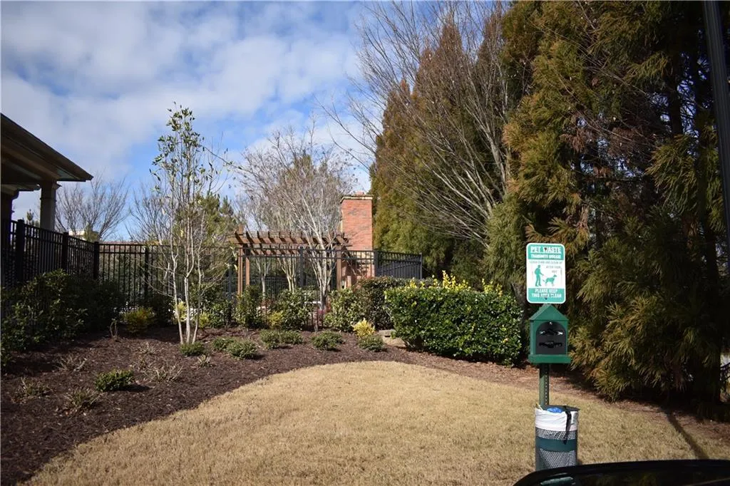 751 Berrydale Drive Unit 41, Atlanta, Georgia 30328, 2 Bedrooms Bedrooms, ,2 BathroomsBathrooms,Residential,Sold,751 Berrydale Drive Unit 41,6837134